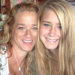 Meet your Posher, Connie